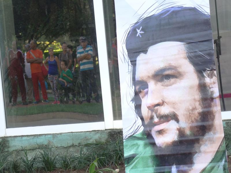 universidad_uci's tweet photo. Denominado Docente Fac. 3 como Ernesto Guevara en @universidad_uci. #50AñosConelChe @La_FEU_de_Mella https://t.co/PyX9bHbz4v #15AñosUCI https://t.co/e5jWKbX2zd