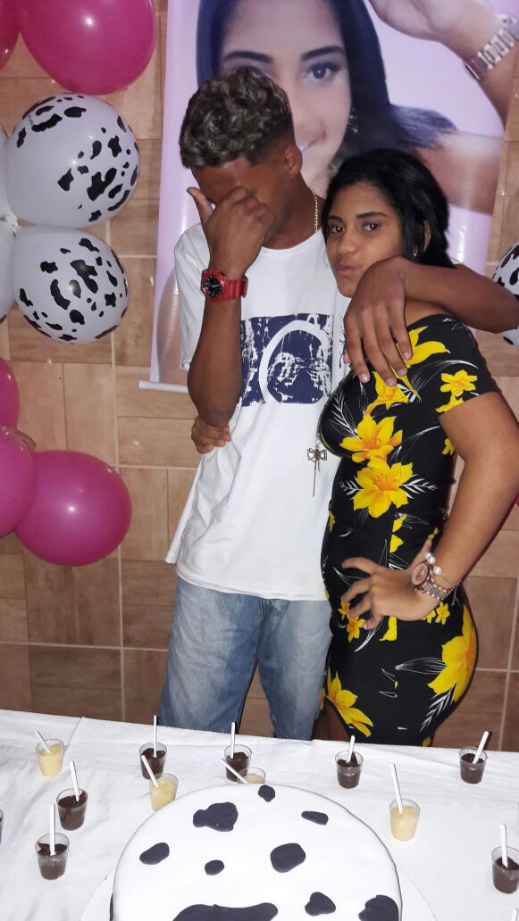 RafaNvnhde16Ans's tweet photo. Amorzinho da minha vida 😍😍😍😍😍 #MeuPrimo❤ https://t.co/sJZavxC3OY
