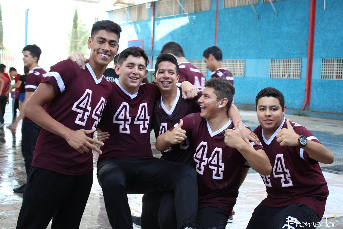 promedac's tweet photo. Viernes deportivo. 
Después de la tarea, sigue la diversión. 😉#LaCalidadNoSeDiscute #OrgulloAcaxee https://t.co/1Pr0gJ1apG