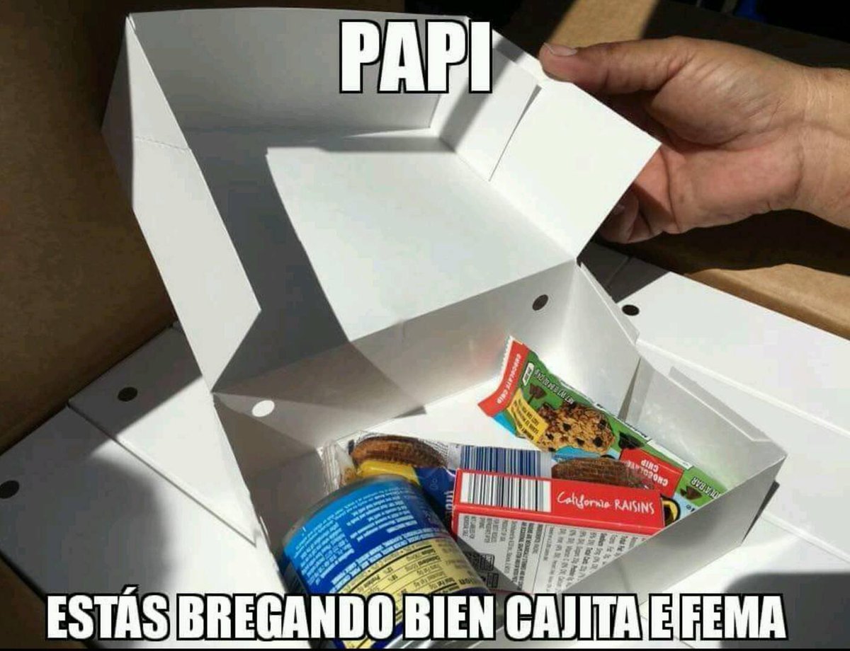 MiOpinionPR's tweet photo. "Papi estas bregando bien cajita de #FEMA" #MariaPR #PuertoRico #FEMAHelp https://t.co/dRUfBlOKjn