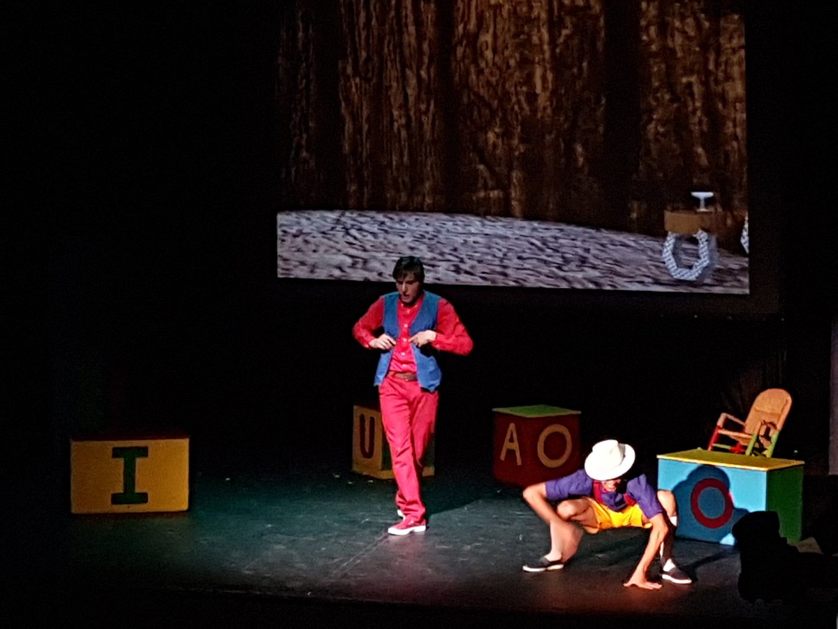 Que bello ❤💙 estamos en el ensayo a prensa que #MarioIvánMartínez ofreció sobre su nuevo tributo a #CriCri #QueDejenToditosLosSueñosAbiertos