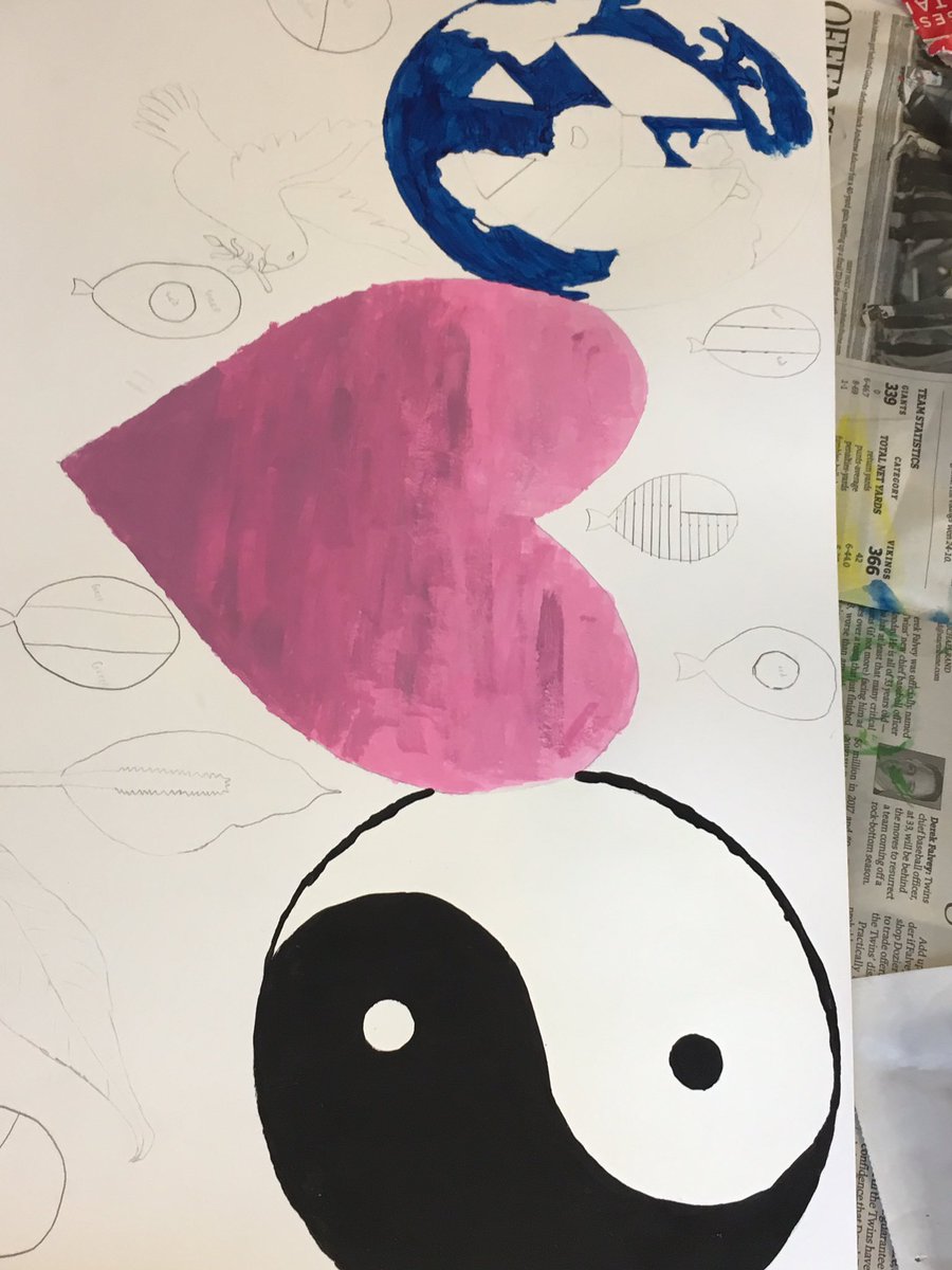 LoriHanson30's tweet photo. Peace posters &amp; color wheels in art classes. Kids do amazing work. #mmsmagic https://t.co/J0ZJQNJ6WB
