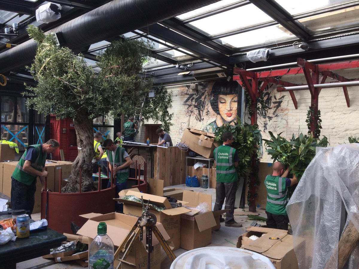 OutsideOptions's tweet image. A busy day for the crew carrying out a plant fit-out at a newly refurbished Dublin City Center venue