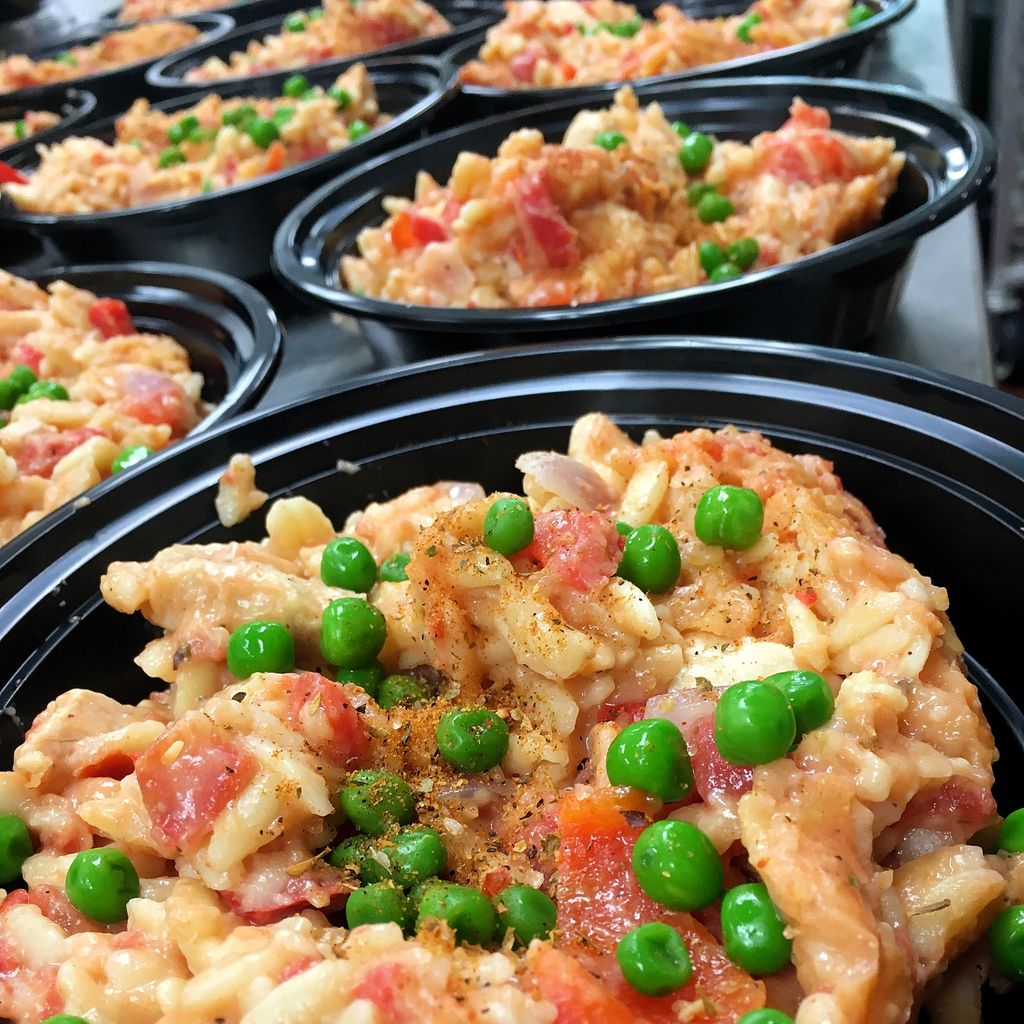 KarmaSous's tweet photo. Our #Cajun #Chicken #Orzo dish is the perfect #comfortfood! https://t.co/RVxuxSWuuW
#KarmaSous #FoodKarma #MealPrep #MealDelivery https://t.co/0vFe0pXkPT