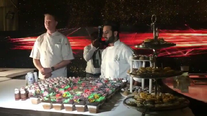 MagnumPK's tweet photo. Customize Belgian Chocolate Delicacies! #AChocolateAffair #MagnumParty17 https://t.co/MDqY05EIyo