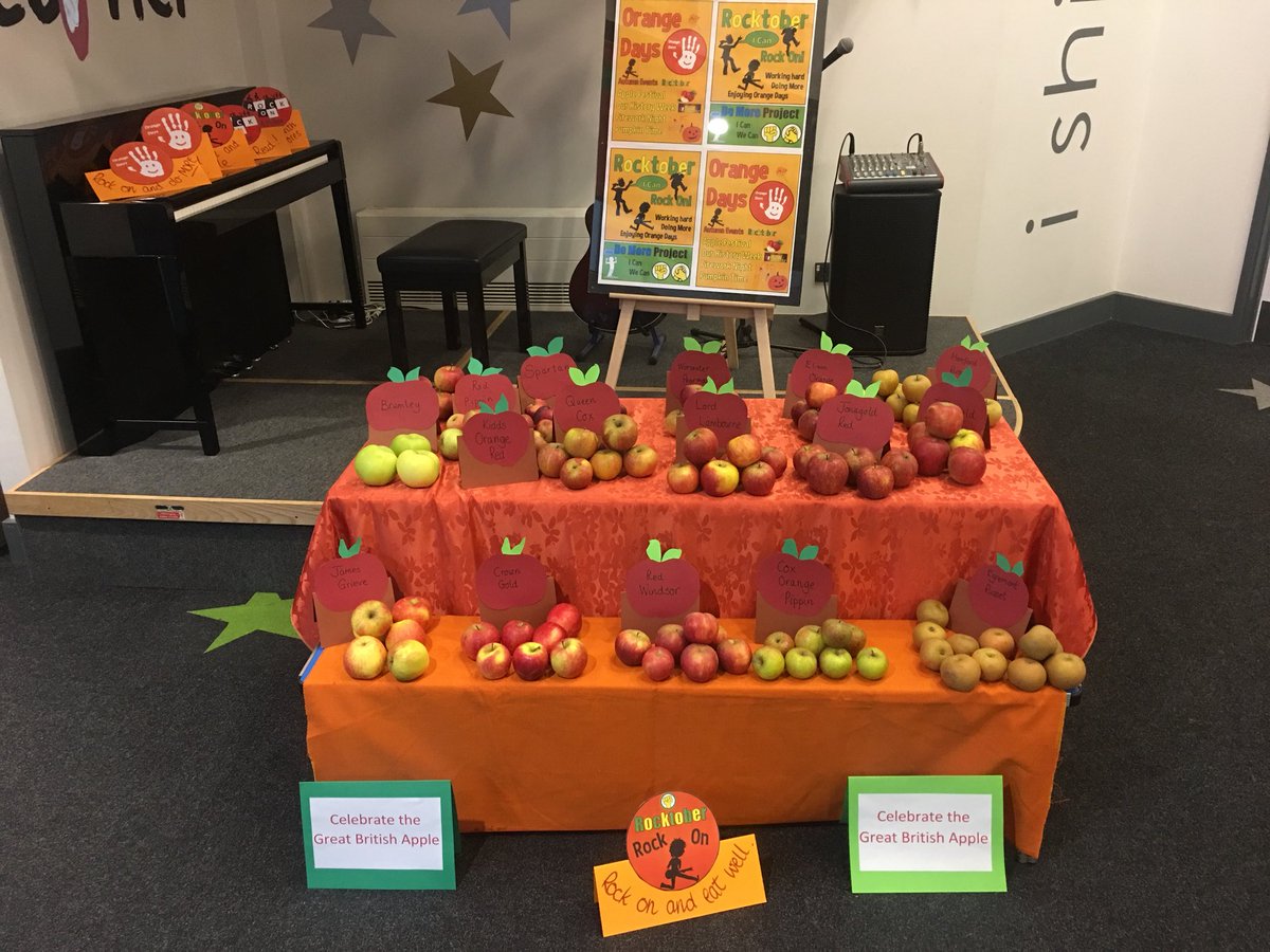 theorionschool's tweet photo. Celebrating the Great British Apple with our Apple Festival! How many of these have you tried? 🍏🍎 https://t.co/bOS0oeivCe