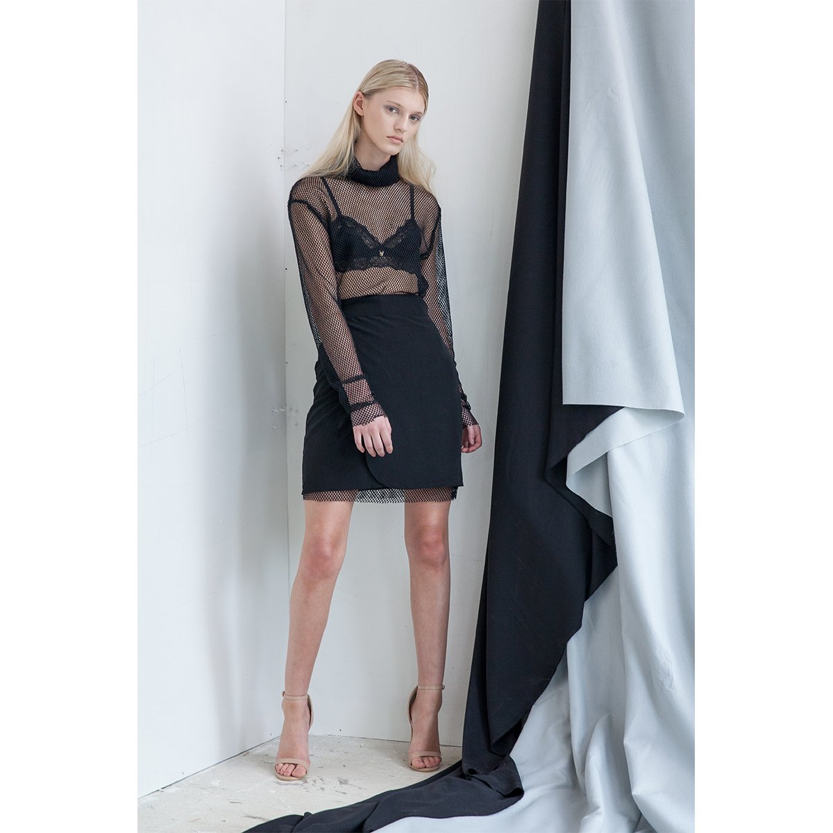 narrowarrowuk's tweet photo. Hollie wears the Komorebi dress and skirt co-ord for a high fashion take on the sophisticatedly sheer trend... https://t.co/JTemcX6lMW