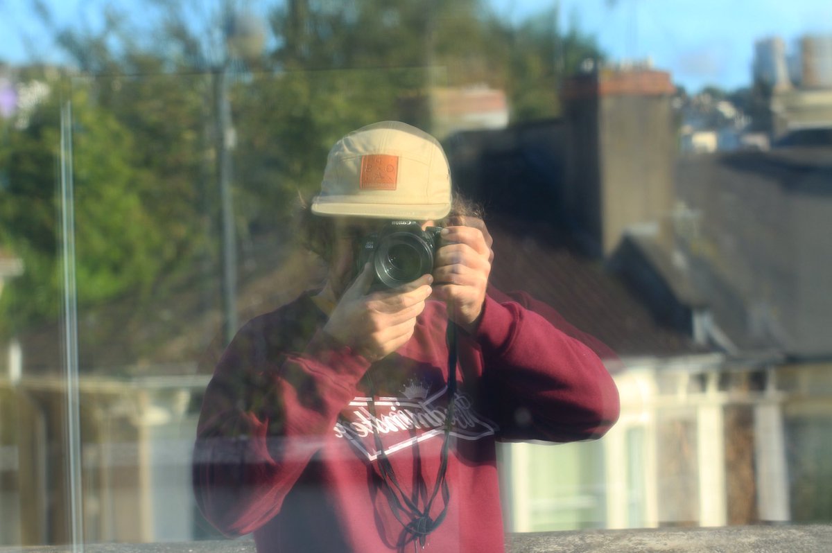 Hi🖖🏼#selfie #reflection #stickinmind