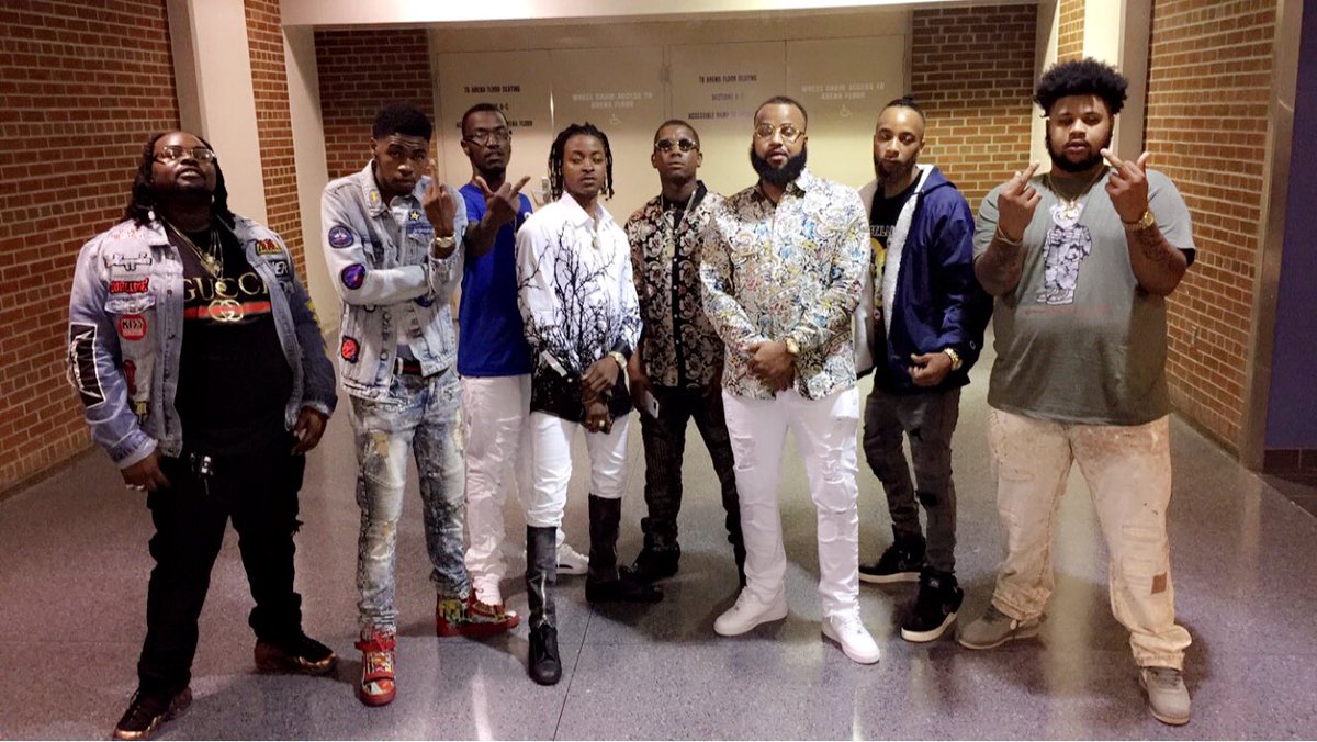 Richie_Rich_100's tweet photo. #YKBC #GHOE2017 #GHOE2k17 #GHOE https://t.co/ZnSEBs0Uq5