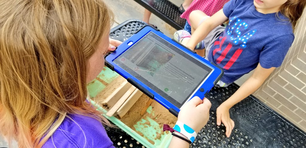 KyleHamstra's tweet photo. Hurricane season is June-Nov. How would you protect your house from #HurricaneNate flood? #sci5E11 #sci4E23 #sci3E22 #ddestem #FlipgridFever https://t.co/pcXfLGombC