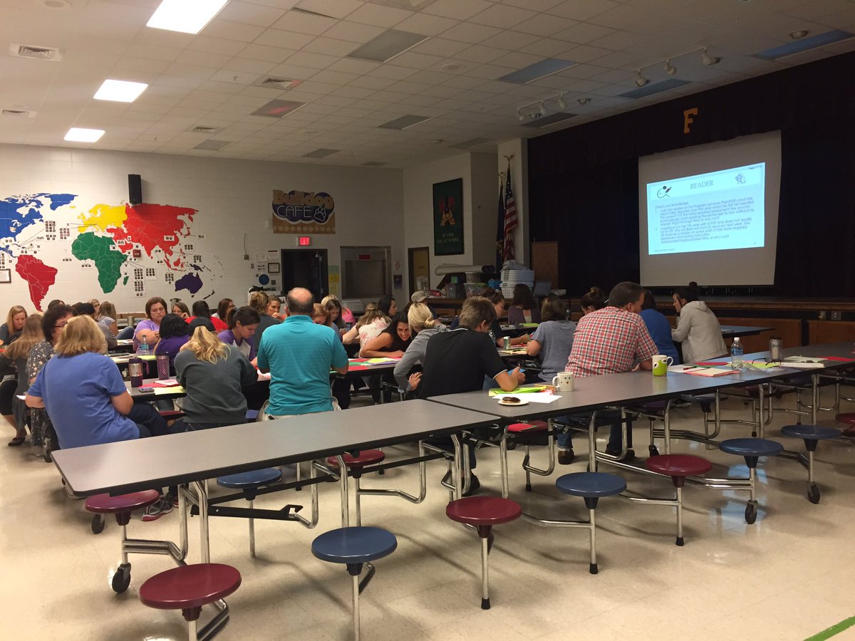 robinkaukas's tweet photo. Administration code training. Required! #Fairdaleworld #SpaldingMSGC https://t.co/ZHK63VmamG