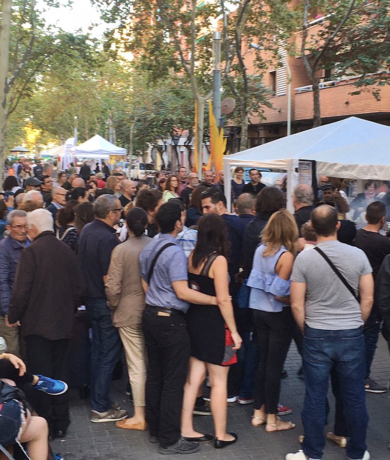 Comerciants11S's tweet photo. Gran èxit la sortida del comerç al carrer a la rambla Onze de Setembre.
Moltes gràcies tots els participants #Santandreu #Barcelona #comerç https://t.co/WJTRH5ekZe