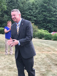 VARetailMerch's tweet photo. Ed has a bold business plan to create Virginia jobs. Our large and small retailers and grocers proudly endorse @EdWGillespie for Governor! https://t.co/tQVv0XinTr