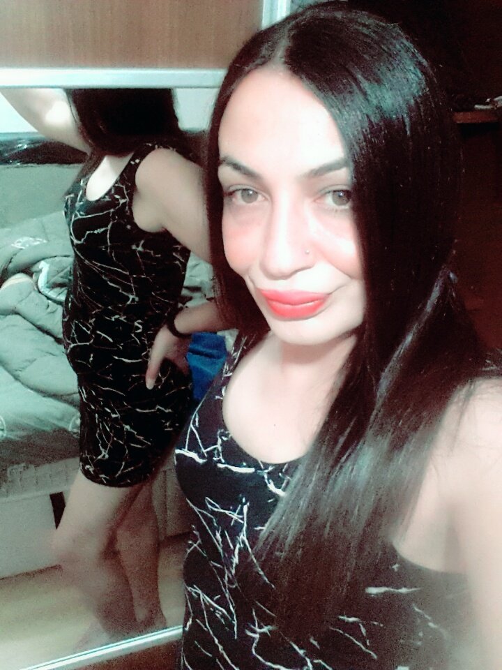 trvbasak's tweet photo. Balıkesir merkez travesti
 0506 052 38 58 https://t.co/6qWuKalL8h