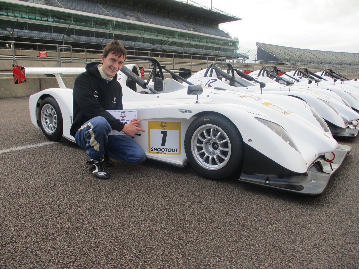 StephenQuinn98's tweet photo. Great day with @RadicalCarsUK at the 2017 SR1 Shootout Competition! As usual could not be more impressed by the performance of @RonanQuinn https://t.co/6efqba32KA
