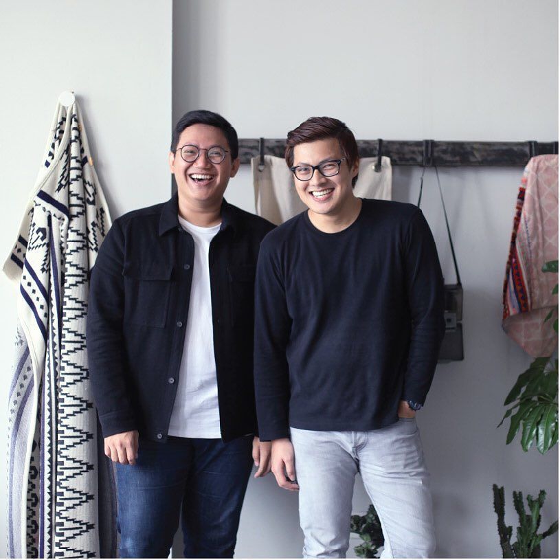 hellosmithies's tweet photo. Kamu anaknya sosmed bgt? Ga salah kok! contohnya @williamsudhana dan @edihartonoliem yang kenalan dan berteman di media sosial sehingga bis… https://t.co/9XE3xmhkCq