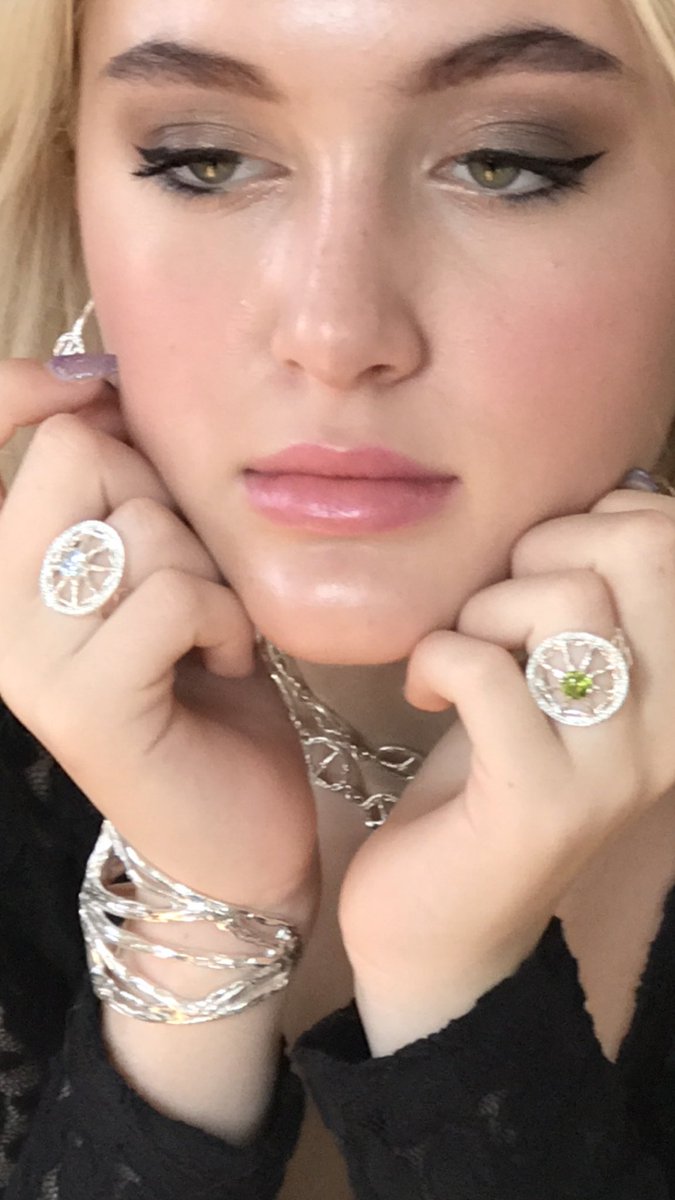 StoneSymbol's tweet photo. Unity Ring with 55 #diamonds #pave #peridot #bluezircon #whitegold #sterlingsilver #cuff #unearthedchoker #stoneunity #spirituality #love https://t.co/u9pduxFFmb