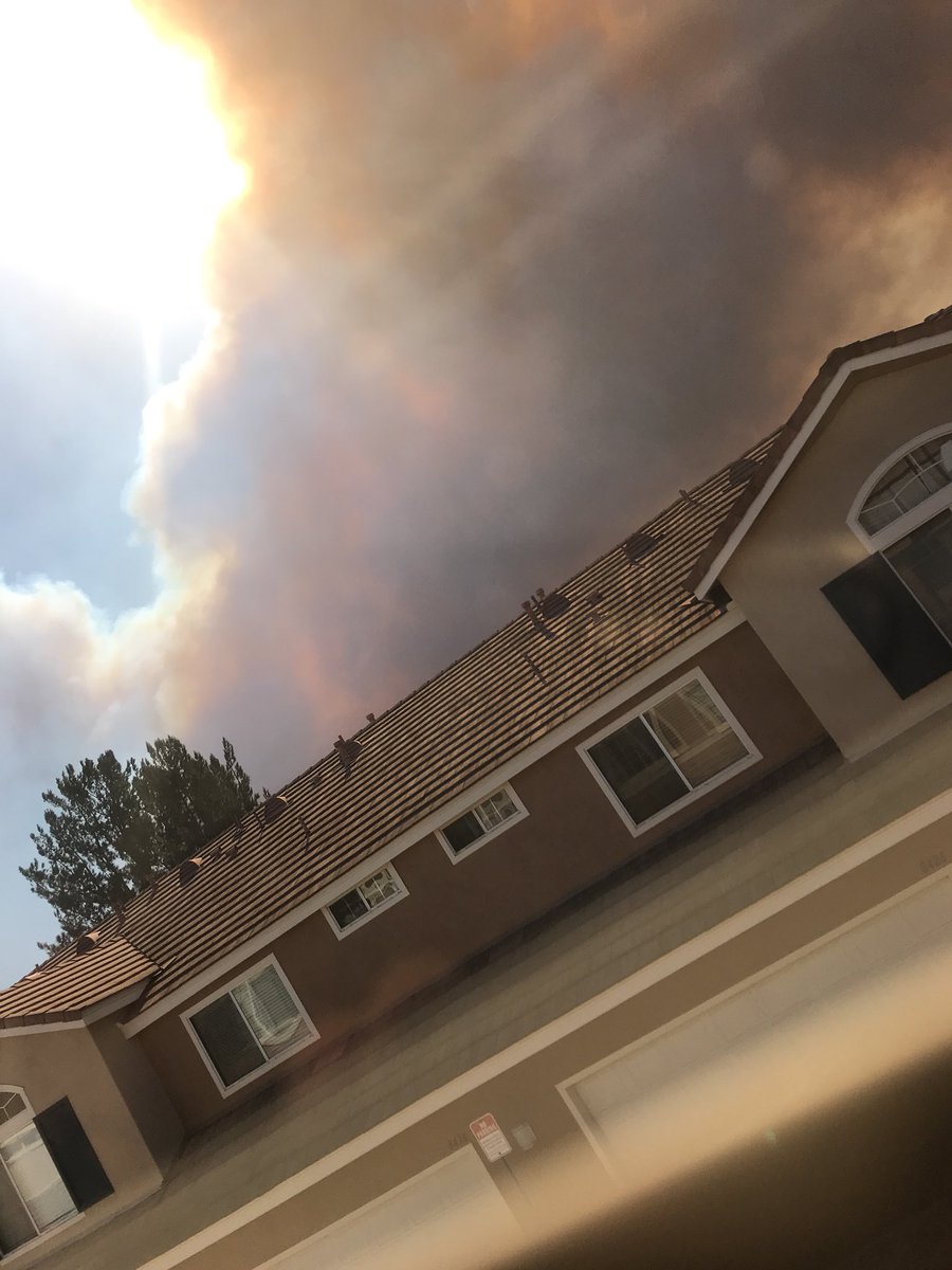 Massive fire in Anaheim hills burns homes, forces evacuations