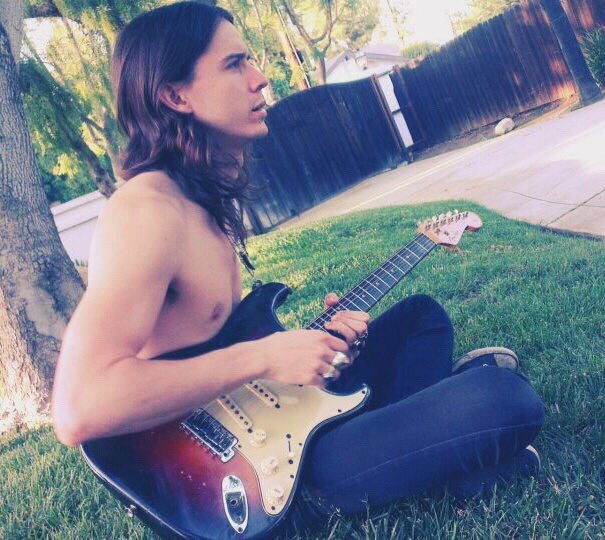 Recording the first <a href="/Heavensbasement/">Heaven's Basement</a> album in LA with <a href="/JohnFeldy/">John Feldmann</a> #filthyempire