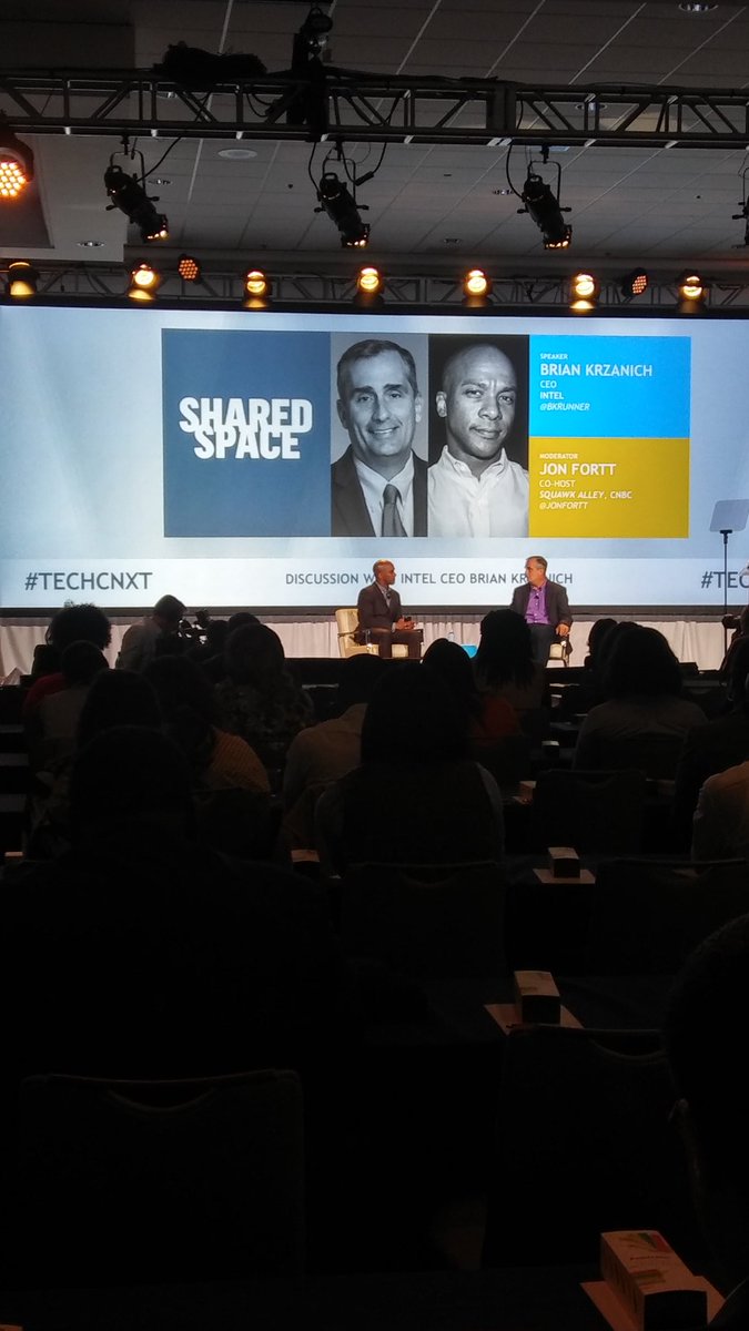 kkwebster23's tweet photo. Happening Now. #SiliconValley. #TechCnxt #BlackEnterprise Shared Space with @bkrunner and @jonfortt 
@sjonesjennings https://t.co/6ytZ11KERD
