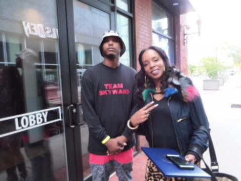 CrateBeatsVA's tweet photo. @therealrahdigga Hey Rah, my names Willy-G. I’m from VA but I met you at the hip Hop Conference in Jersey. Just wanted to say the remastered album is EPIC❤️💯 https://t.co/8D6eBUmNhi