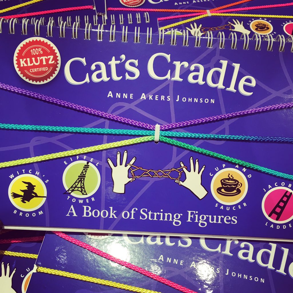 tildiestoybox's tweet photo. Who played with this as a kid? 🙋🏽 #independenttoystore #eastpassyunk #promoteplay @KlutzBooks https://t.co/hgLUNlqyuJ