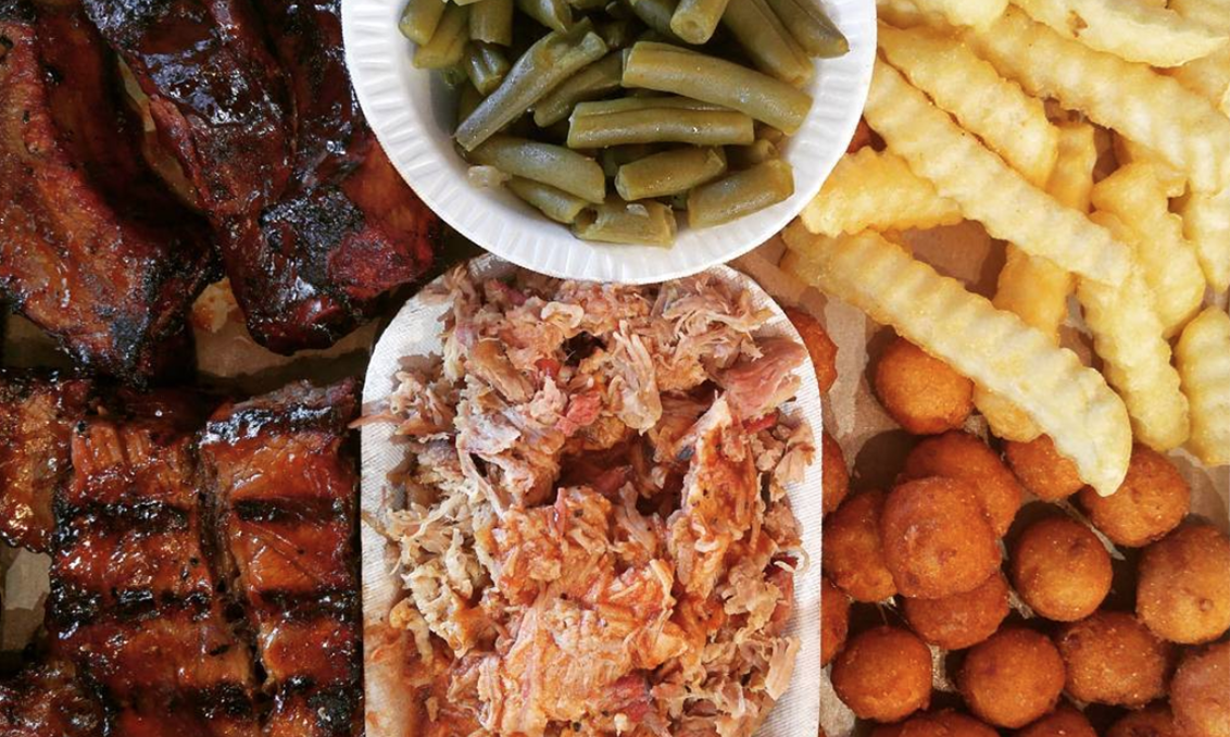 kailayu's tweet photo. The Top 10 Restaurants in Mt. Airy #tmscabarrus https://t.co/5WiwGOTFO5 @VisitMayberryNC https://t.co/7T76qJvIaB