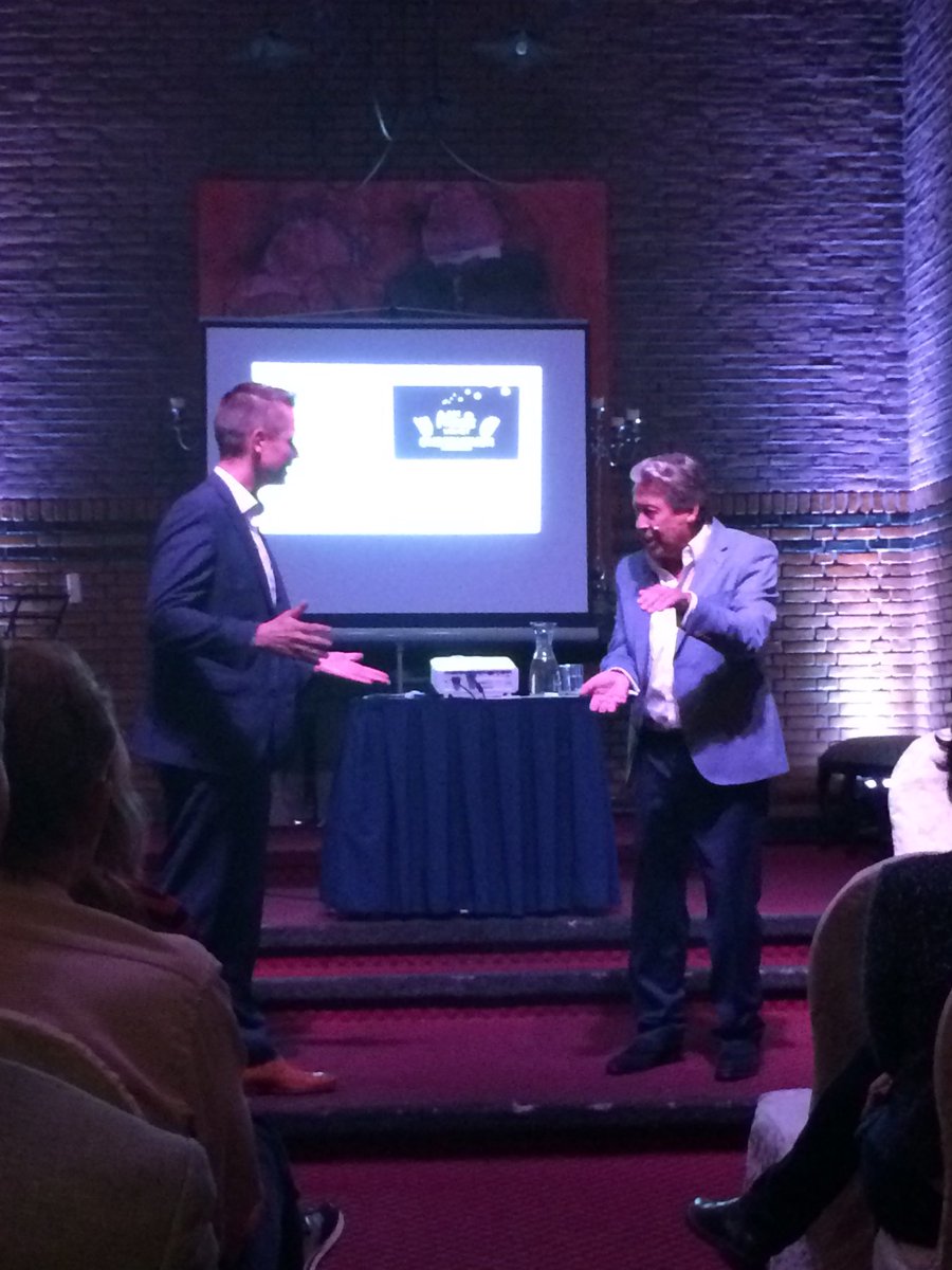 Indrukwekkend verhaal van <a href="/kazanhans/">Hans Kazàn</a> over de magie van het ondernemen <a href="/OVSB/">OVSB</a> <a href="/hotellasonnerie/">Hotel la Sonnerie</a> #senb <a href="/arjenduwel/">Arjen Duwel</a>