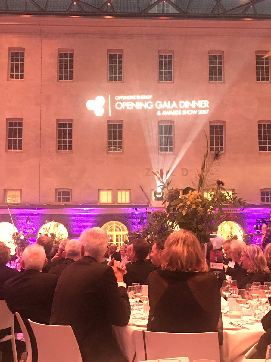 energyindustry1's tweet photo. @CBOXcontainers present at Offshore Energy Gala Dinner @navingooe #OE2017 https://t.co/xd14HQTfNc