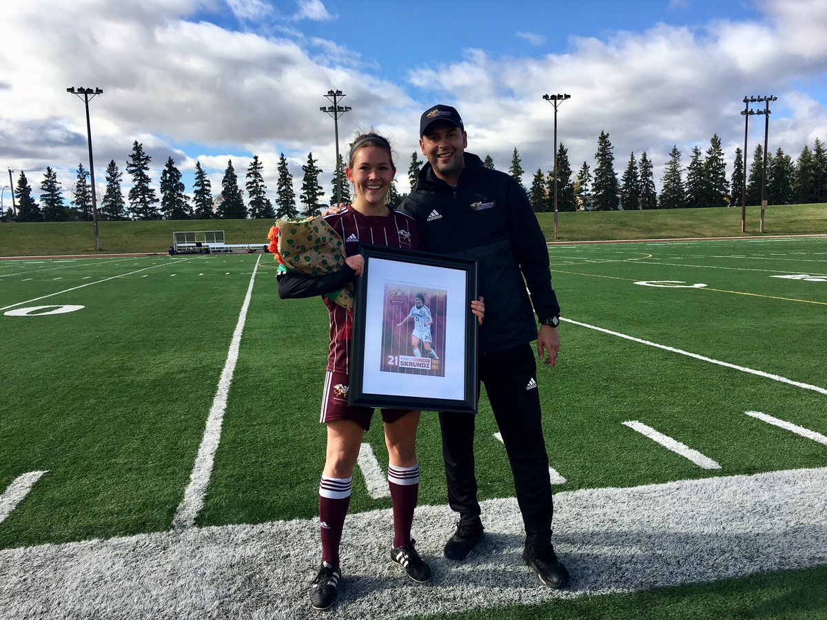 Griffins_WSOC's tweet photo. Our graduating players @kskrundz &amp; @maddyperry8 are 2 of the greatest people/players/teammates I've ever worked with. TY 4 everything #WeAre https://t.co/iEkvTxMWGF
