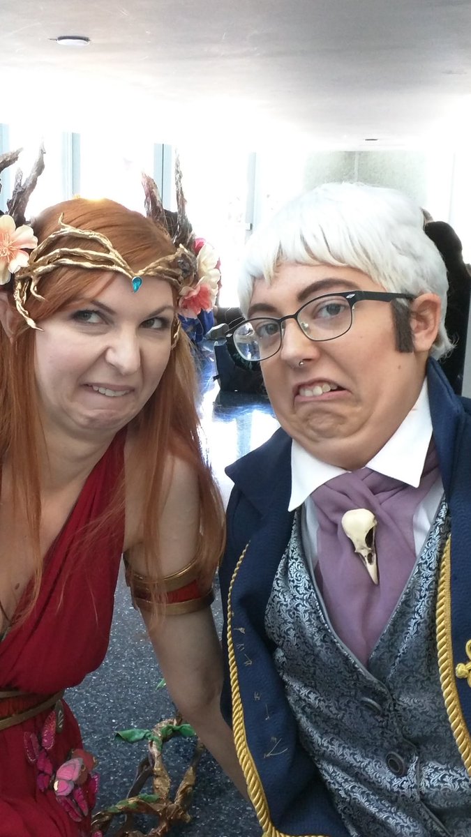 LuciferBob's tweet photo. Such beauty... Such grace.... #Keyleth and #Percy π
I absolutely adore these 2 πππ
#Cosplay #CriticalRole #Wondercon2017 https://t.co/GefAkeLmzI