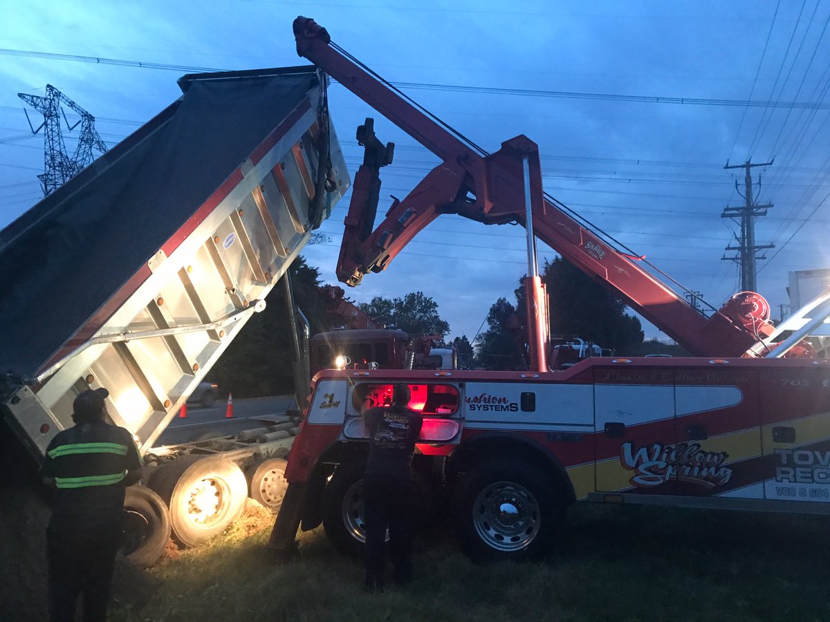 Willow Spring Towing tweet media