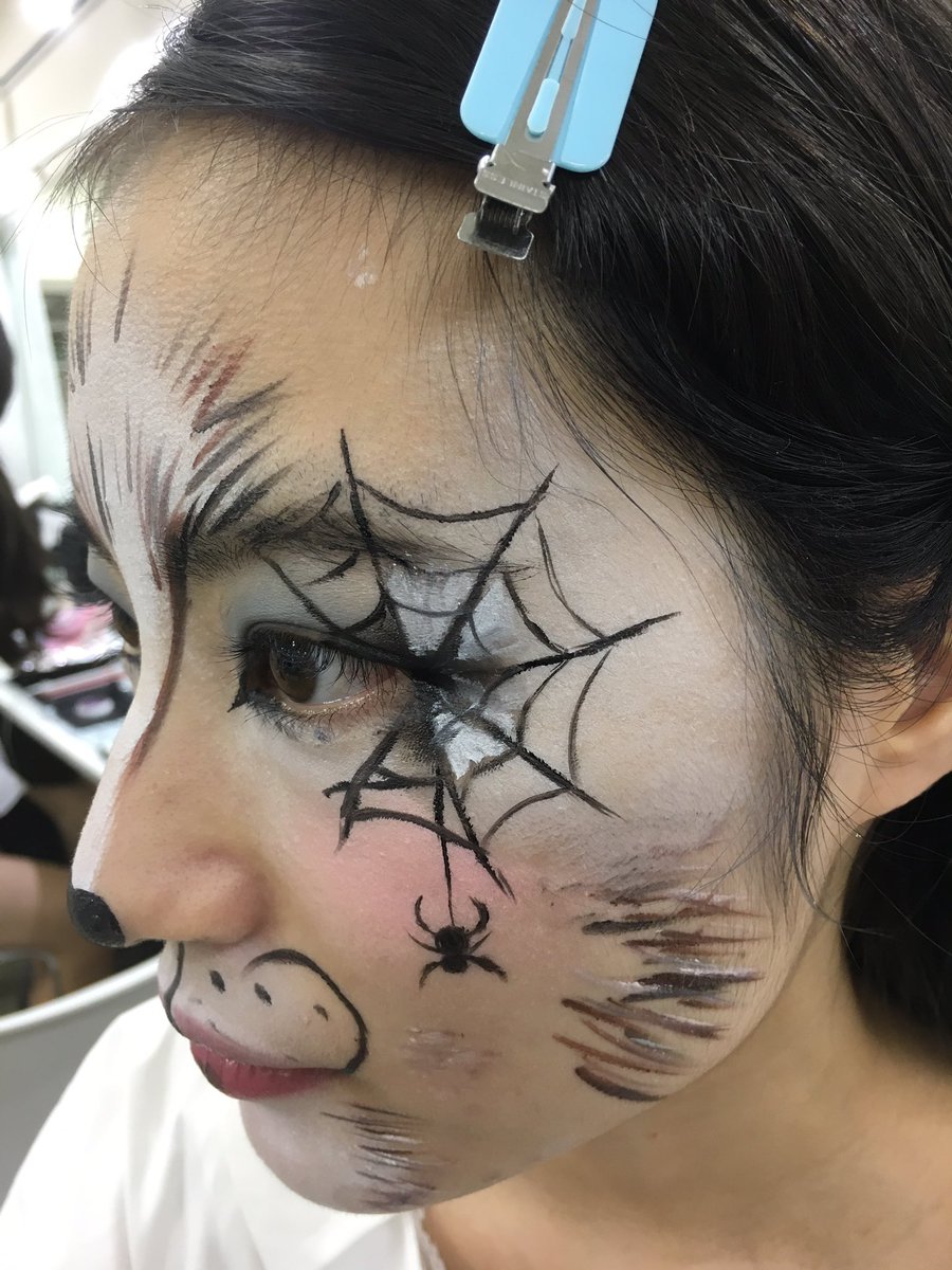 木梨純平 眉カットスペシャリスト メイクアップアーティスト ハロウィンシーズンだね ユニバ行きたい メイクしたい 作りたい 5分でアニマルペイント