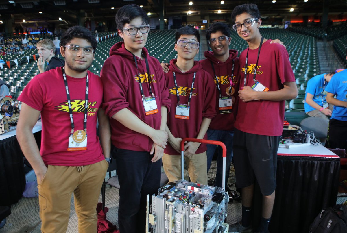 FIRSTweets's tweet image. FIRST Scholarships are live! Check them out now: firstinspires.me/l43530fDSri