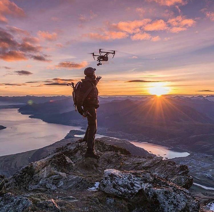 TheDroneTrainer's tweet photo. Over 500 people love our free #drone flight logbook! You should be one of them! https://t.co/jGc1aKWDUw #drones #uav #dji #dronephotography https://t.co/oFeUNWXqNi