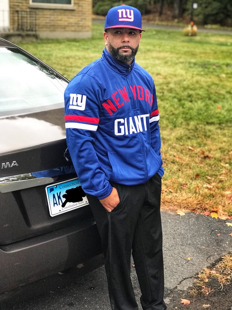captain_estevez's tweet photo. @Modells new jacket @Giants https://t.co/oHPC7CiSLl