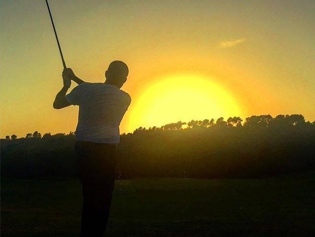 DdfPaca's tweet photo. Merveilleuse #cotedazurfrance et son #sunsetb sur le #golfdesaintdonat 📷 @fabien_redkenartist
#paysdegrasse #cannnes #cotedazurfrance #golf https://t.co/XO0JTLH9DU