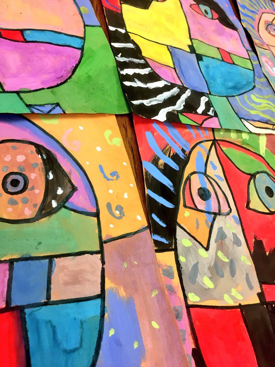 KerrCometsArt's tweet photo. #1stGrade - Paul Klee’s “Senecio” - Wonderful painting techniques used by this wonderful group of artist. https://t.co/UljrQCBNDV