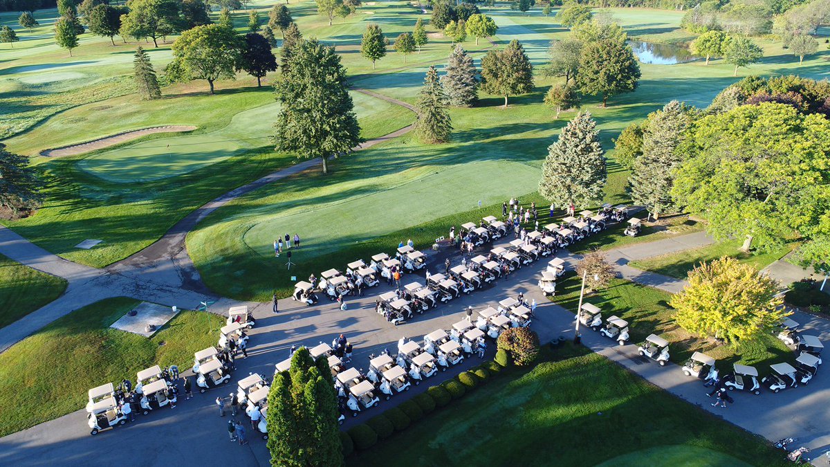 FoxHillsGolf's tweet photo. A classy look from above @FoldsofHonor #foxclassiccourse #outingdays https://t.co/U8SKKH3Ihl