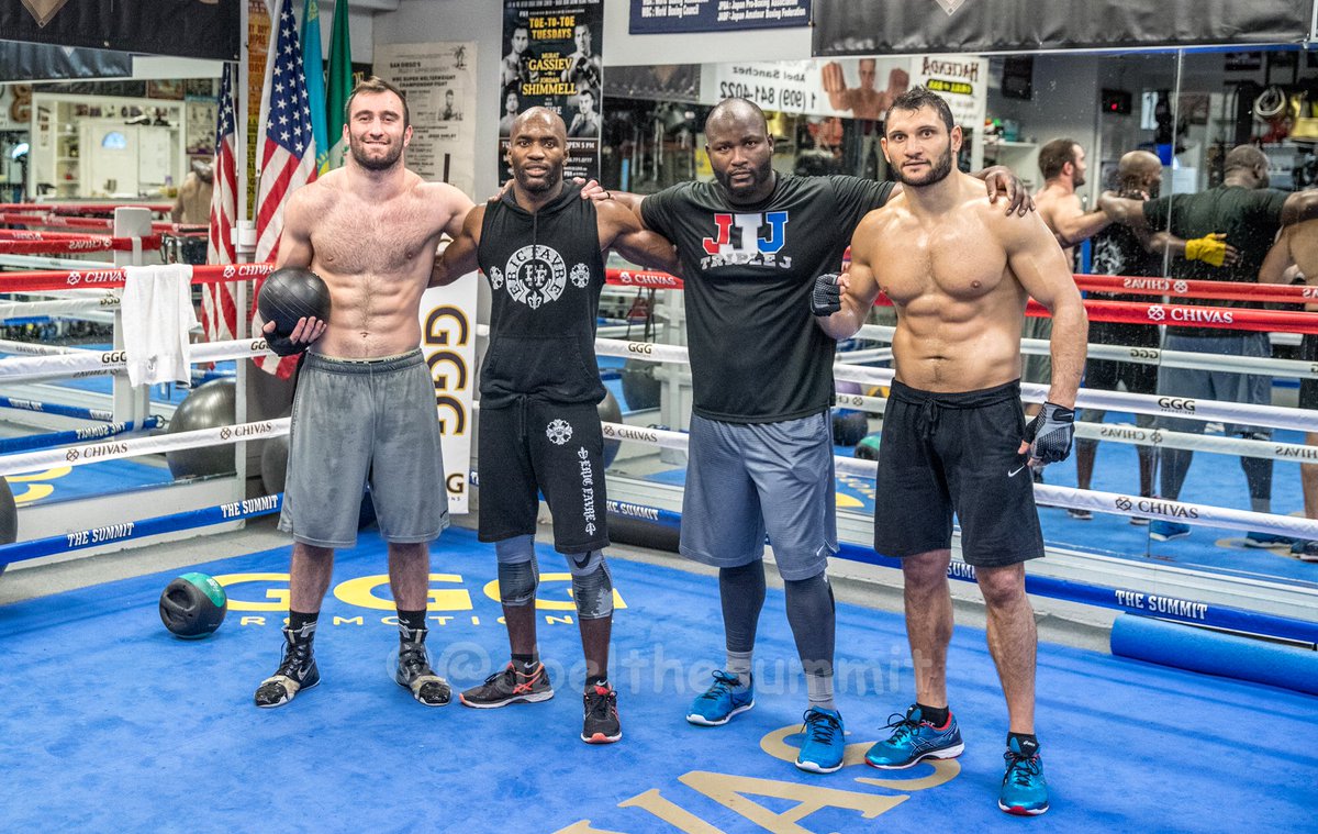 #boxe with <a href="/MuratGassiev/">Murat Gassiev</a> <a href="/Soromichel/">soro michel</a> #JustinJones training in #BigBearLake <a href="/abelthesummit/">Abel Sanchez</a> #wba <a href="/FF_Boxe/">FFBoxe</a> <a href="/WBABoxing/">WBA Boxing</a>