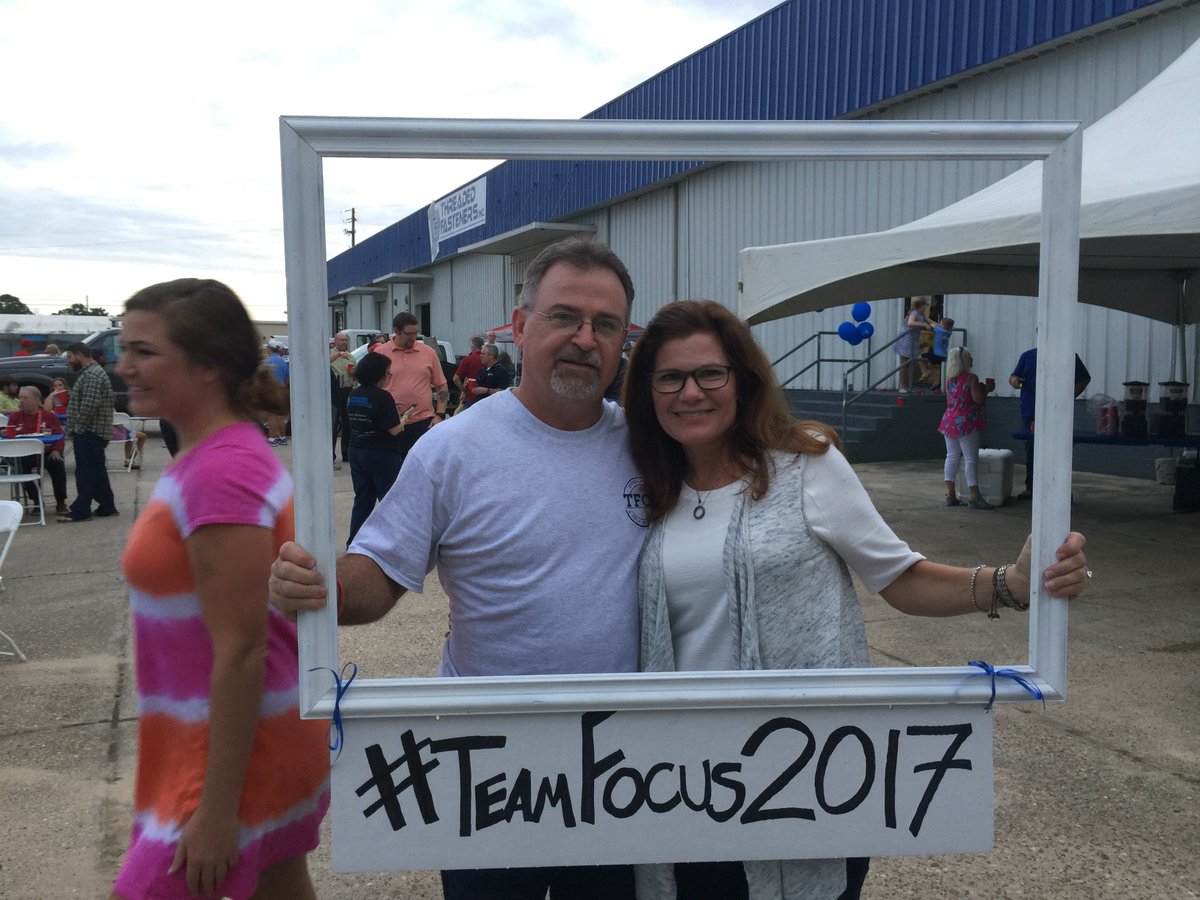 Thread_TFI's tweet image. More fun pictures from our Open House last week! Check our Facebook page to see all images. #OpenHouse #ThreadedFasteners