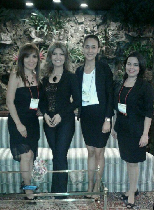 Parte del equipo que apoyó el exitoso Congreso de Ciencias Químicas y Expo 2017.
<a href="/JhoannaGamarra/">Jhoanna Gamarra ®</a> <a href="/liliambarcog/">Liliam Barrera</a> MaríaJosé Godoy <a href="/loulinunez/">Lourdes Rocío Núñez</a>