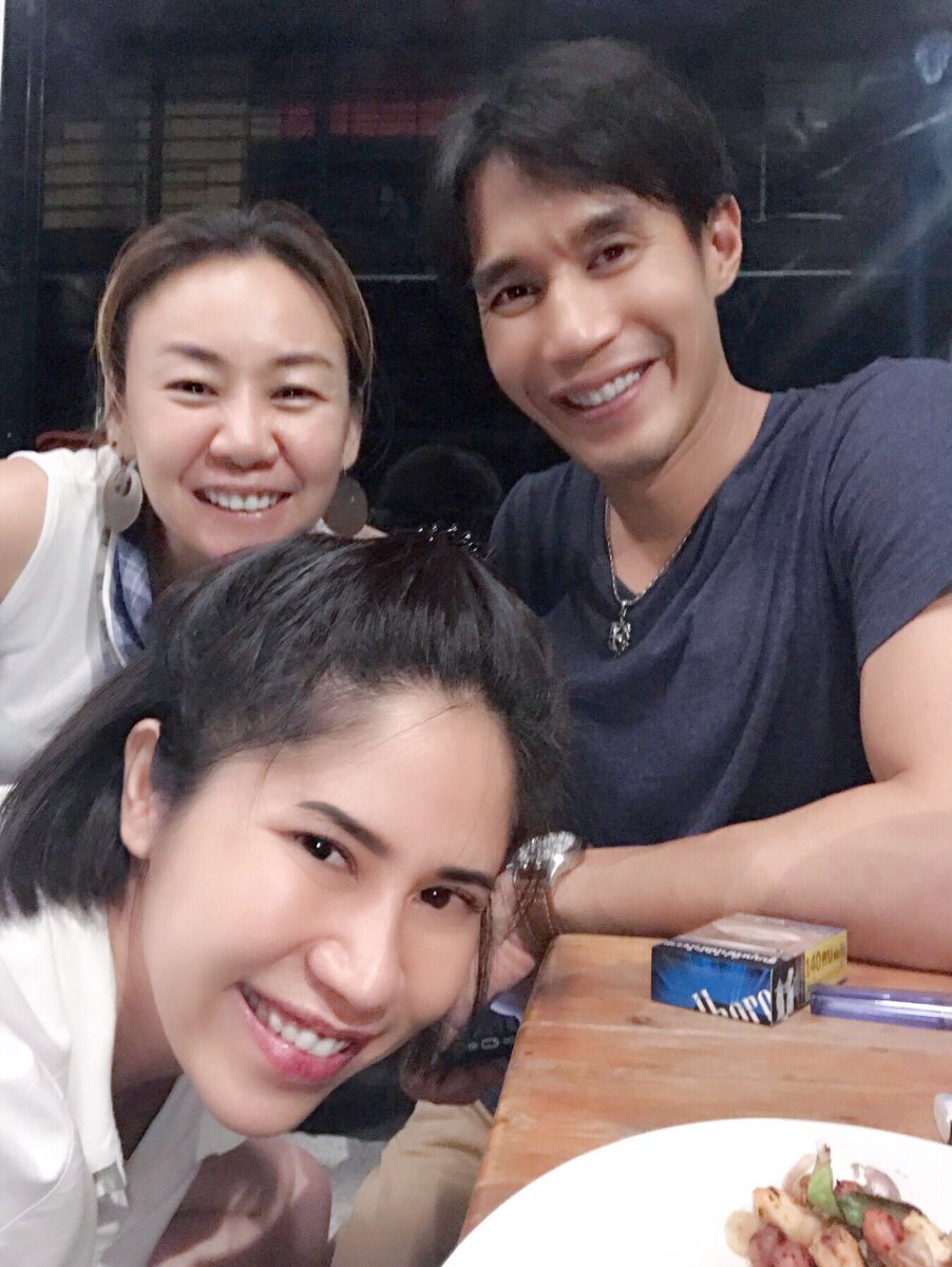 Trongaut's tweet photo. Last celebration in bkk.. #delayedasalways https://t.co/avXYEe6W6V