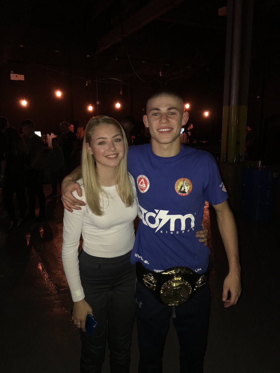 thetolleys's tweet photo. Guess who earned her Grey belt today in #BrazilianJiuJitsu. Two champions #ProudMomma #HardworkingChildren @TolleyHarriet https://t.co/jIgjlRZjdW