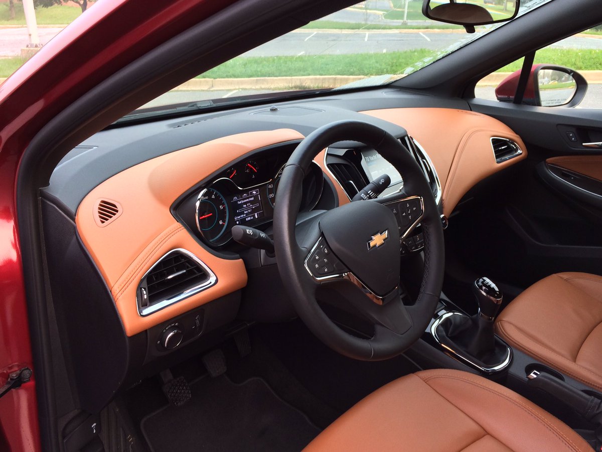 MikeParris04's tweet photo. Stop frequent fill-ups with the Chevrolet Cruze diesel manual. Hear about it on WTOP 8:10p with @dimitriWTOP https://t.co/RadDbtKDWl