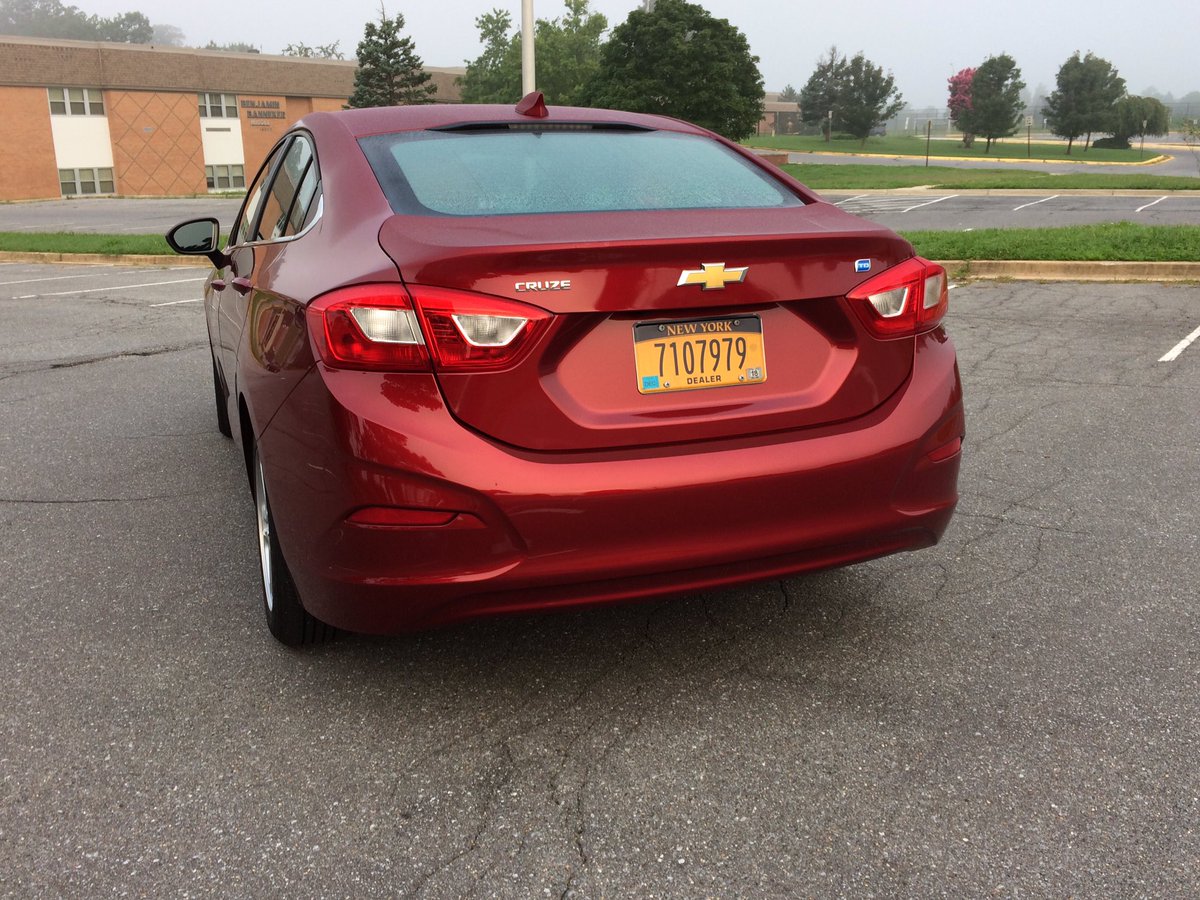 MikeParris04's tweet photo. Stop frequent fill-ups with the Chevrolet Cruze diesel manual. Hear about it on WTOP 8:10p with @dimitriWTOP https://t.co/RadDbtKDWl