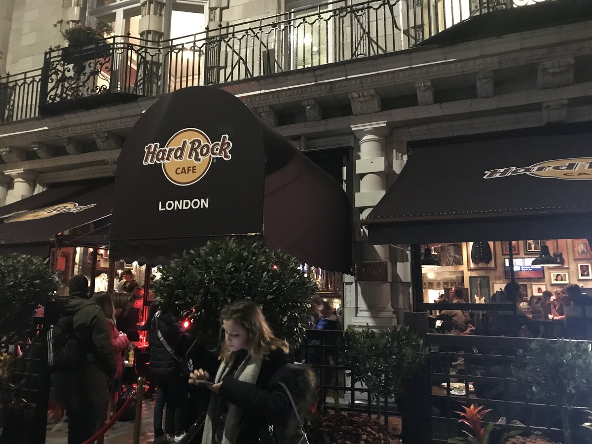 ContactusEaling's tweet photo. @HardRockLondon @ChasingDeerBand Well done tonight, Chasing Deer 👏🏽 https://t.co/H8DbobrDTO