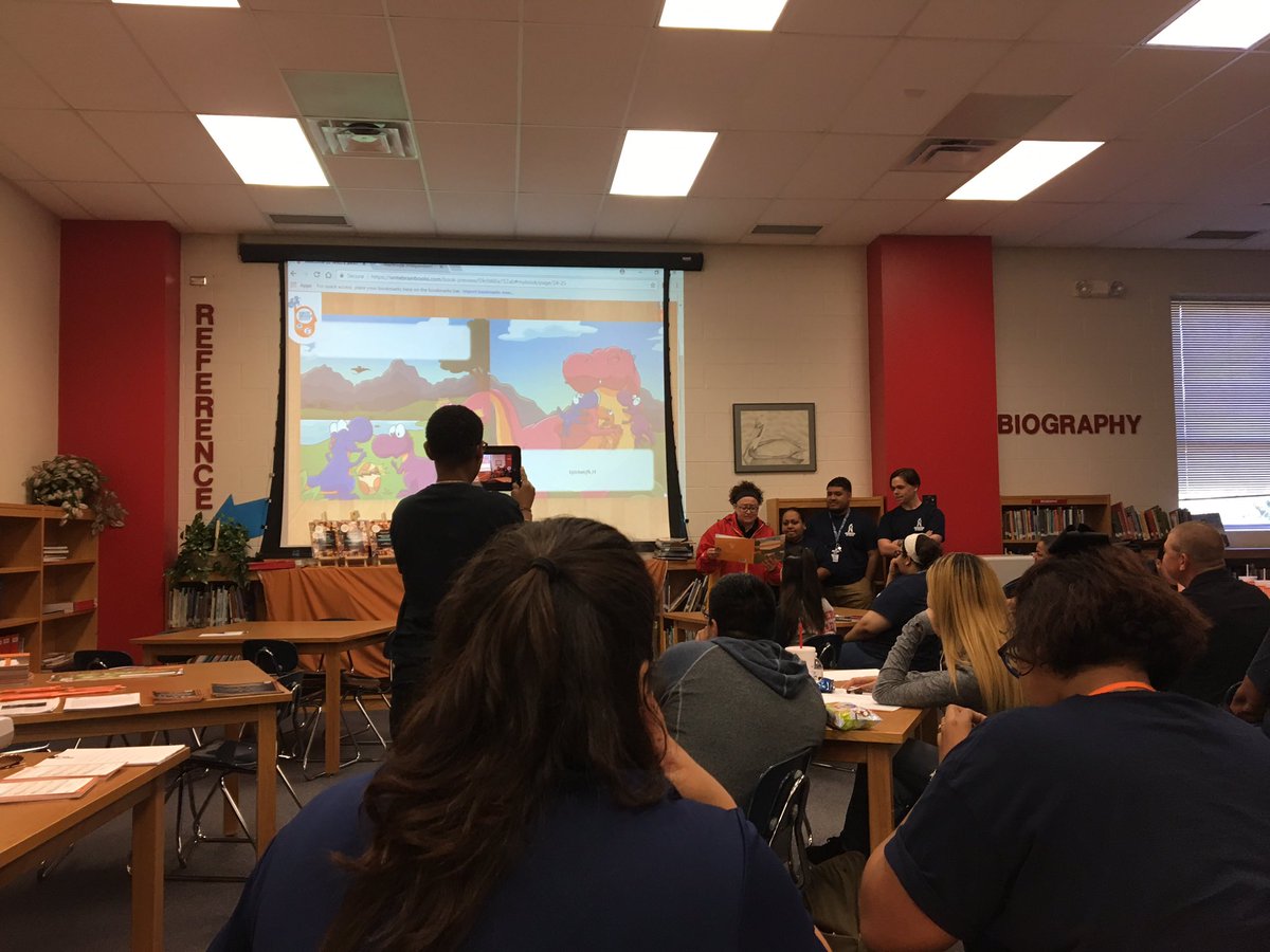 msmonicagarza's tweet image. Staff training today with the awesome @WriteBrainBooks team! Fun authoring our own books #WriteBrain #AfterSchoolEnrichment #NISDInspired