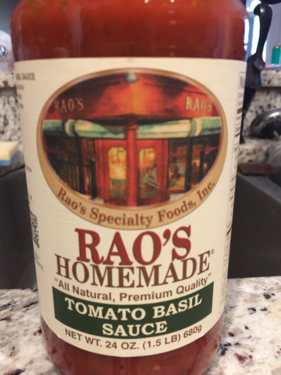 BobbyDKeto's tweet photo. Found a good low carb spaghetti sauce today.  2net carbs per serving! https://t.co/xW93qYEdmN