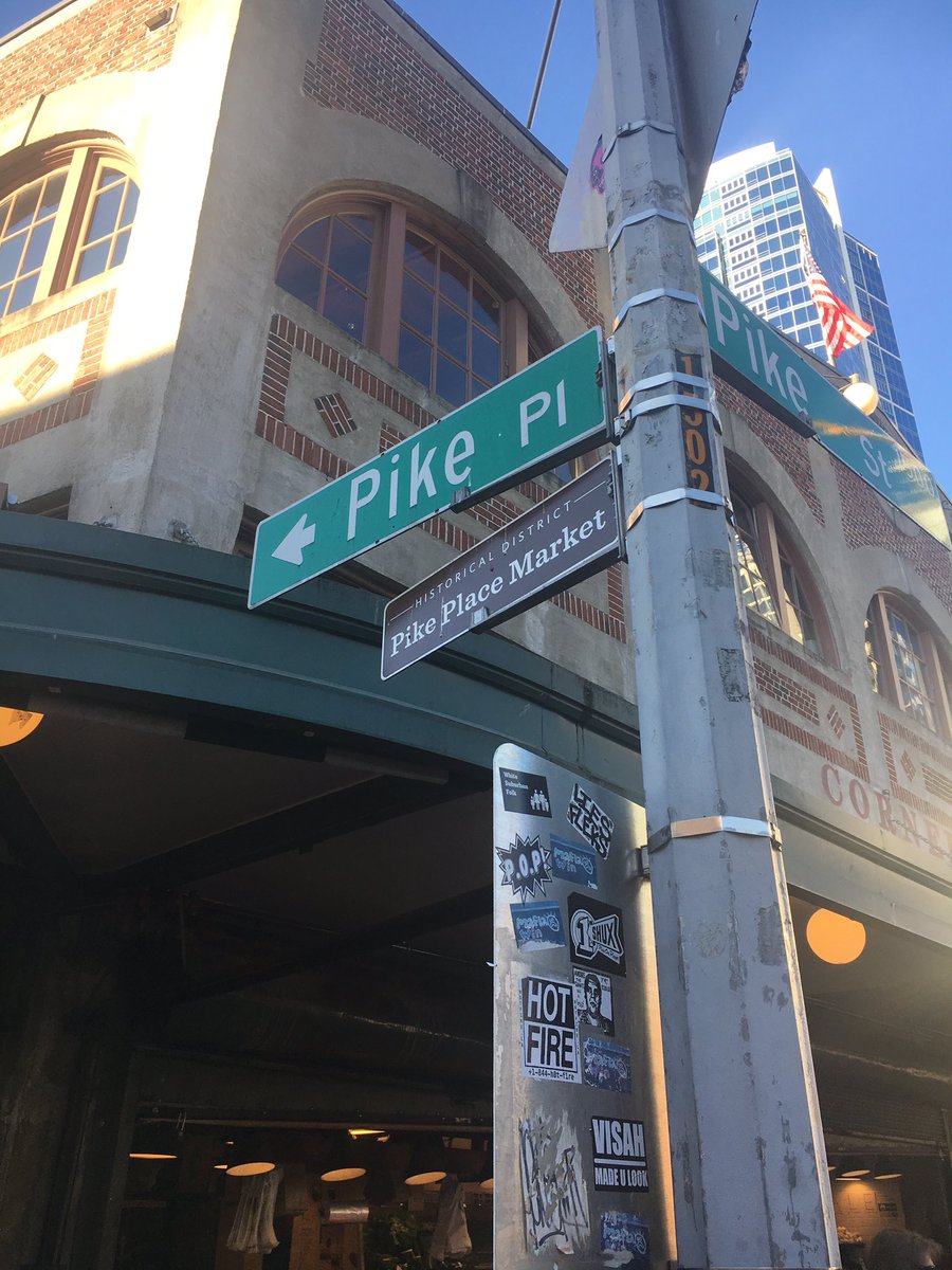 Castricone's tweet photo. More from a beautiful Sunday at @pike_place with @helloselenac yesterday #SundayInSeattle https://t.co/tEnFVT3ahr